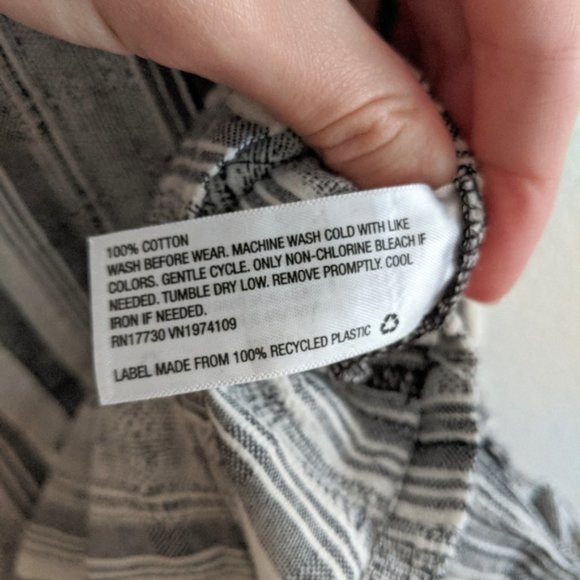 NWOT Universal Thread Cotton Sleeveless Button-Front Striped Romper Size Small - Picture 5 of 6